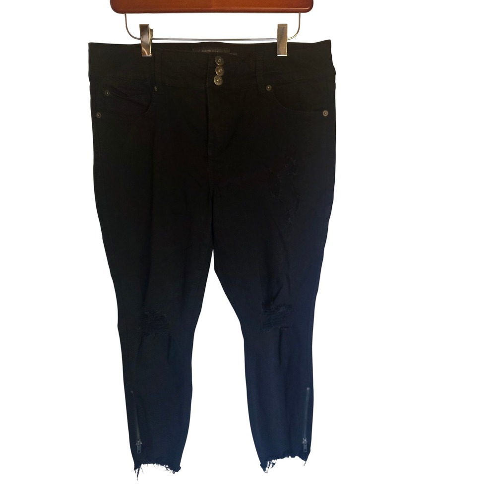 Torrid Premium Stiletto Jegging Black Distressed Ankle Zip Jeans Plus Size 16R